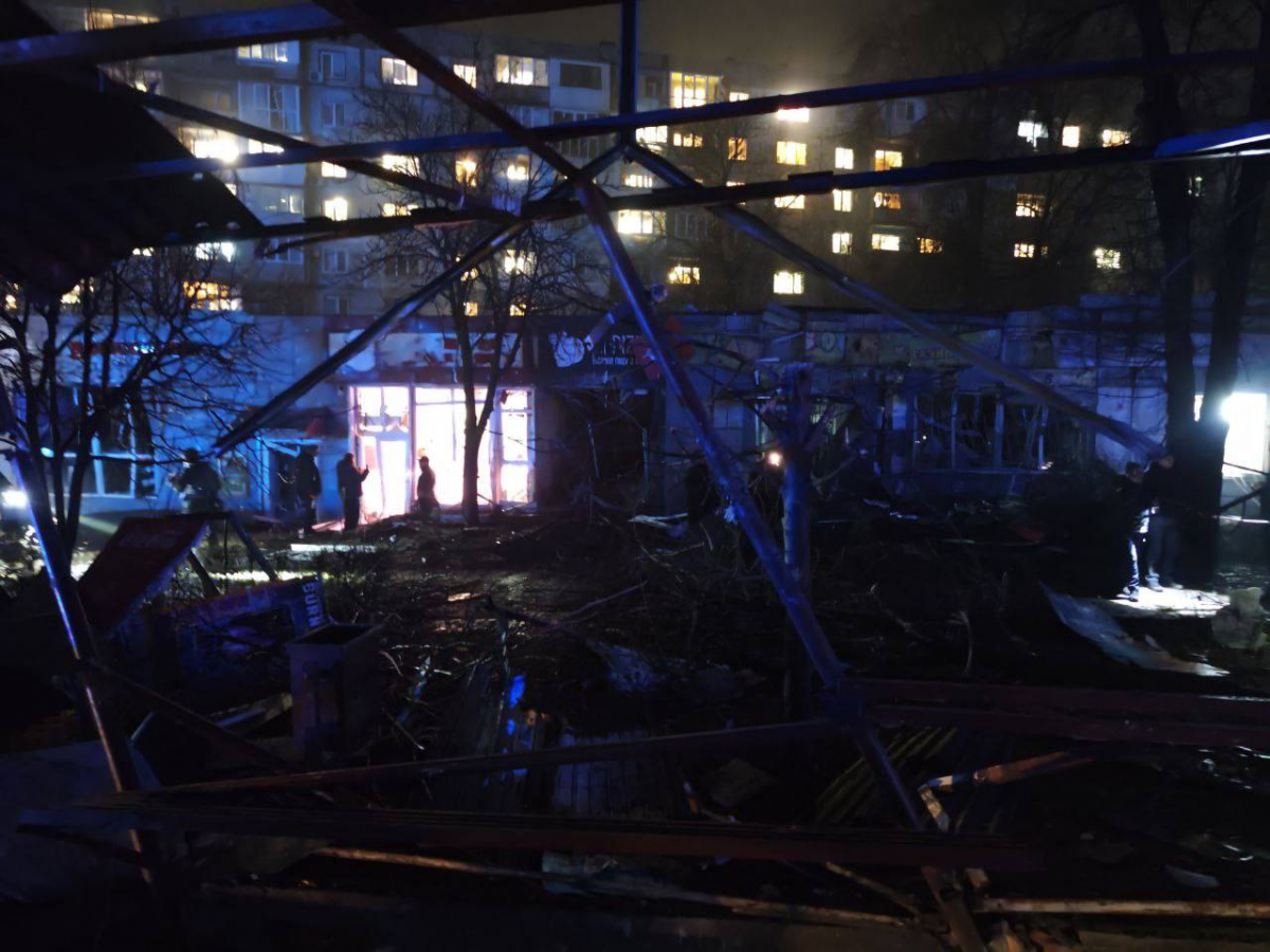 Наслідки нічного ворожого авіаудару 20 листопада - екологи обстежили місце атаки в одному з районів Запоріжжя