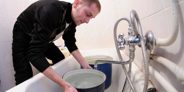 29-го жовтня припинять водопостачання частини Корбутівки і Тетерівської ОТГ: ремонт на каналізаційній насосній станції | Журнал Житомира