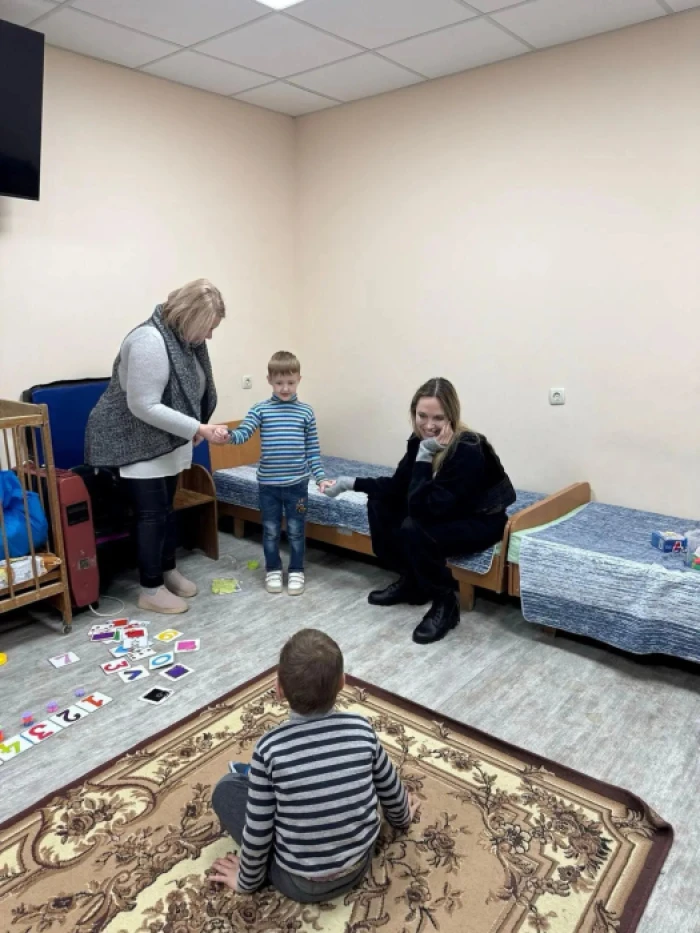 Анжеліна Джолі у Херсоні / Legacy of War Foundation