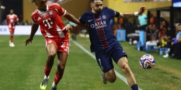 «Бавария» в меньшинстве выиграла у «ПСЖ» в Лиге чемпионов