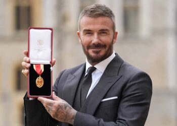 Бекхэм был посвящен в рыцари