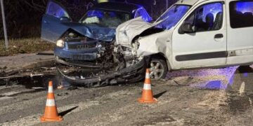 Через лобову ДТП у Львові троє людей потрапили до лікарні