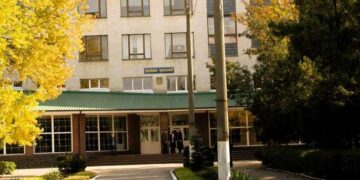Деканка допомогла вивезти майно Херсонського університету :: Інтент :: Суспільно-політичне видання:: Регіональна мережа якісної журналістики