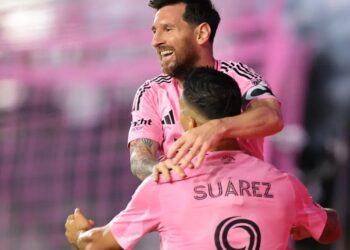 Дубль Месси помог «Интер Майами» стартовать с победы в плей-офф MLS