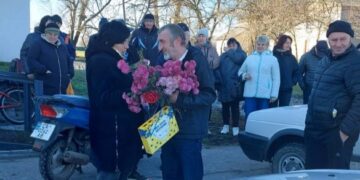 Громада Чорнобаївщини зустріла захисника після трирічного полону