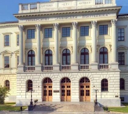 Кабмін призначив стипендію 27 науковцям Львівської політехніки