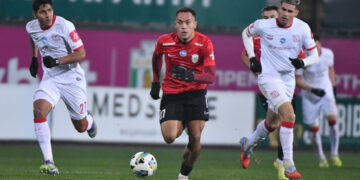 «Карпати» в більшості перемогли «Кривбас» і перервали безвиграшну домашню серію