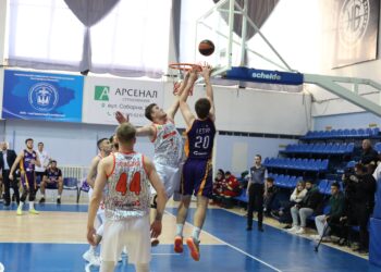 Кривбас здобув третю перемогу у сезоні, обігравши Старий Луцьк у Миколаєві – Федерація баскетболу України