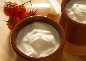 Молокопереробні підприємства надають найбільші знижки на сметану і вершки – аналітики – Экономика