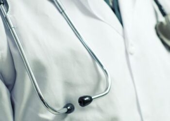 На Львівщині викрили чотирьох медиків, які оформили фіктивний діагноз для уникнення мобілізації