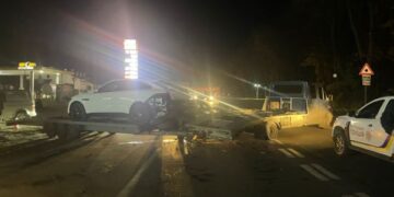 На Львівщині зіткнулися мікроавтобус та легковик: є постраждалі