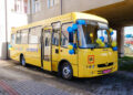 На Прикарпатті громада отримала шкільний автобус для підвезення учнів (ФОТО)