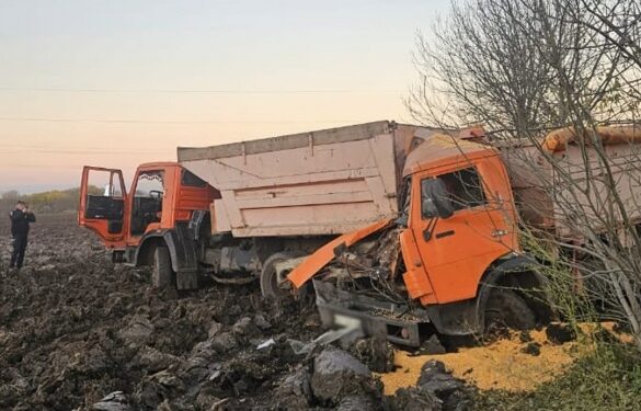 На Уманщині зіткнулися два “КамАЗи”: один водій загинув