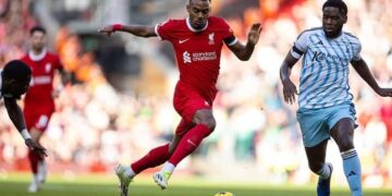 «Ноттингем Форест» на выезде уничтожил «Ливерпуль»