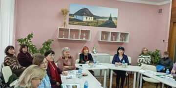 Новітню історію України та виклики війни обговорили на конференції в Черкасах — Новини Черкащіни