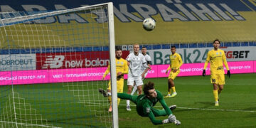 «Олександрія» двічі відігралася на полі «Зорі» і повторила клубний рекорд восьмирічної давнини