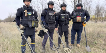 Прикарпатські сапери знешкодили 40 боєприпасів на Херсонщині