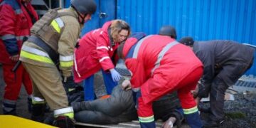 Рятувальники ліквідували наслідки удару по Миколаєву » Миколаївський Оглядач