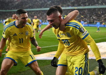 Сборная Украины по футболу прошла в стадию плей-офф отбора на ЧМ-2026, обыграв Исландию