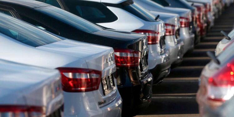 Топ-10 вживаних авто з-за кордону у жовтні 2025 | Автоновини |