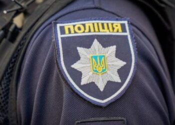 У Києві з початку року оштрафували понад 10 блогерів за використання поліцейської форми для відеохайпу
