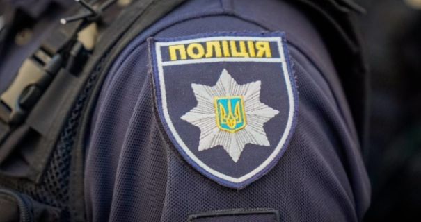 У Києві з початку року оштрафували понад 10 блогерів за використання поліцейської форми для відеохайпу