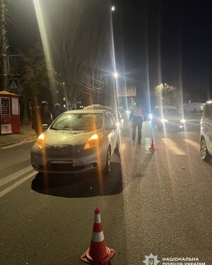 У Миколаєві поліцейські встановлюють обставини ДТП, що сталась на проспекті Богоявленському » Миколаївський Оглядач