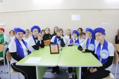 У Миколаївському ліцеї №28 пройшов Всеукраїнський турнір «QUIZ ДІТИ. Фізика – Країна мрій» » Миколаївський Оглядач