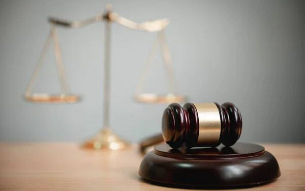 В Івано-Франківську засудили чоловіка, який ухилявся від громадських робіт