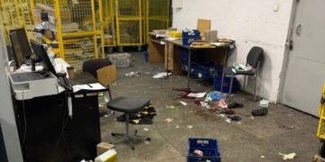 Вибух посилки на “Укрпошті” у Києві: відправника встановлено