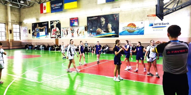 ВЮБЛ серед дівчат 2010 року народження: СДЮСШОР ім. Літвака Б.Д. виграла три матчі в домашньому турі – Федерація баскетболу України