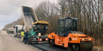 Завершують ремонтні роботи на регіональній дорозі Житомирщини | Журнал Житомира