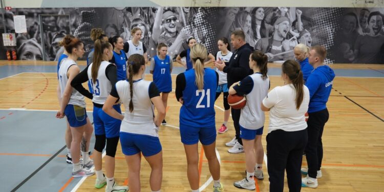 Збірна України провела перше тренування в Ризі перед матчем проти Болгарії – Федерація баскетболу України