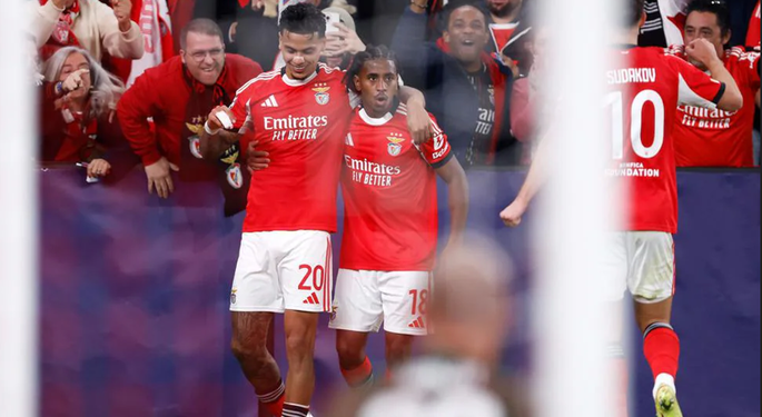 «Бенфика» одержала уверенную победу над «Наполи» в матче Лиги чемпионов