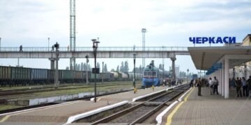 Чрекасці просять облаштувати міст через залізницю для людей з інвалідністю — Новости Черкасс