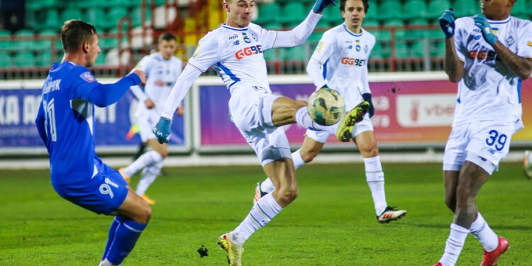 Футболісти «Динамо» вдруге в сезоні видали максимальну кількість точних розрізних передач