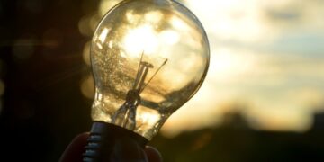 Графік планових відключень електроенергії на 18 грудня в Житомирській області | Журнал Житомира