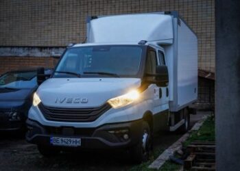 “Миколаївкомунтранс” отримав новий автомобіль завдяки фінансуванню Міністерства закордонних справ Данії » Миколаївський Оглядач