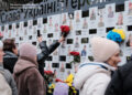 На Алеї пам’яті у Запоріжжі відкрили 4 нові стенди з 336 портретами загиблих воїнів – родини вшанували пам’ять Героїв | Новости Запорожья