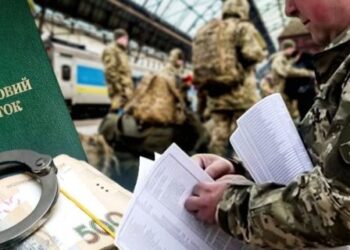 На Львівщині експодатківець за 1-1,5 тис. доларів допомагав чоловікам уникнути мобілізації