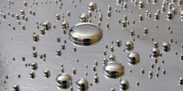 На Львівщині в ліцеї виявили понад 2,7 кг ртуті під час ремонтних робіт