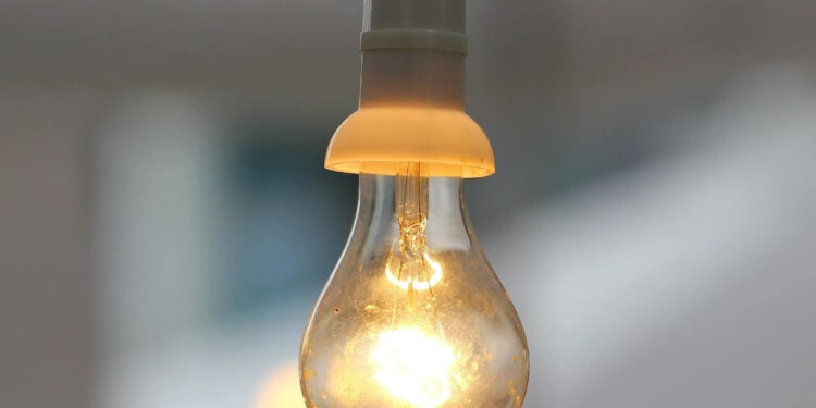 На Прикарпатті восьмого грудня вимикатимуть світло (ГРАФІК)