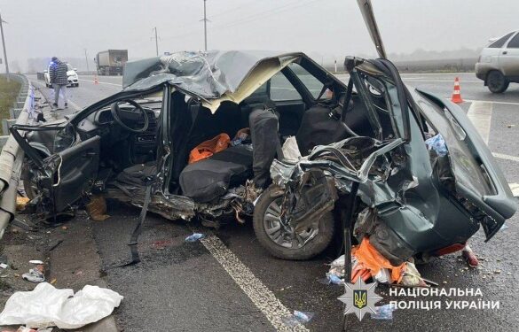 На Золотоніщині внаслідок зіткнення авто з вантажівкою травмувалася дитина