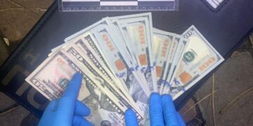 Псевдолікар ошукав киянина на понад 15 000 доларів