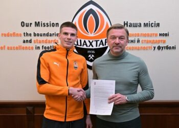 «Шахтер» подписал Олега Очеретько, который стал открытием национальной команды Украины