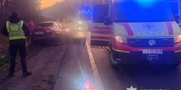 Смертельна аварія на Уманщині: водій не вижив після зіткненням із вантажівкою (ФОТО)