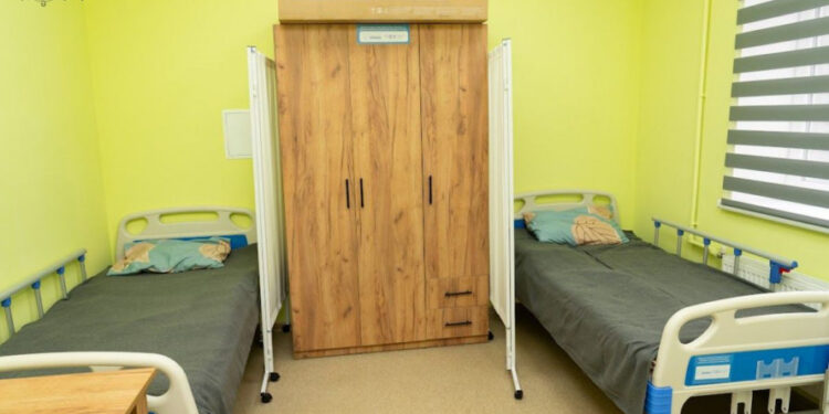 Транзитний центр у Запоріжжі, відео – понад 1200 евакуйованих отримали допомогу | Новости Запорожья