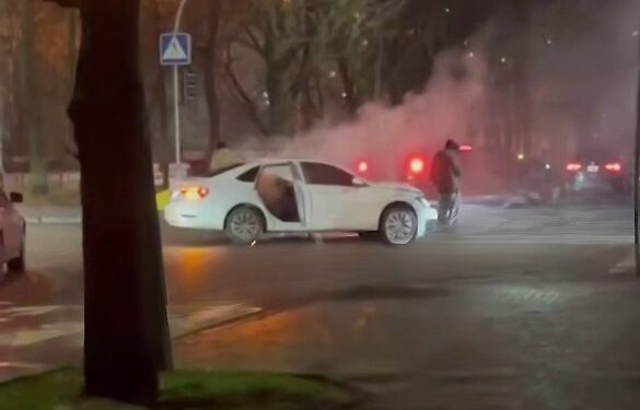 У центрі Черкас зіштовхнулися дві автівки