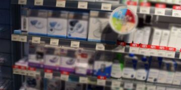 У Києві чоловік пограбував аптеку в Подільському районі: його судитимуть