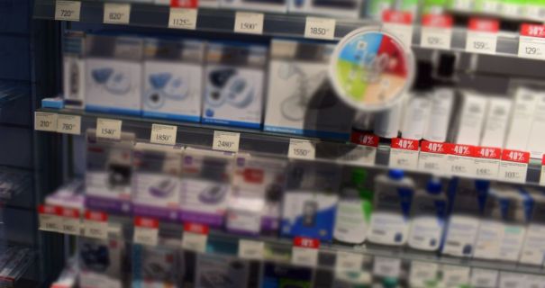 У Києві чоловік пограбував аптеку в Подільському районі: його судитимуть